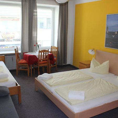 Hotel Pension Am Hauptbahnhof München Exterior foto